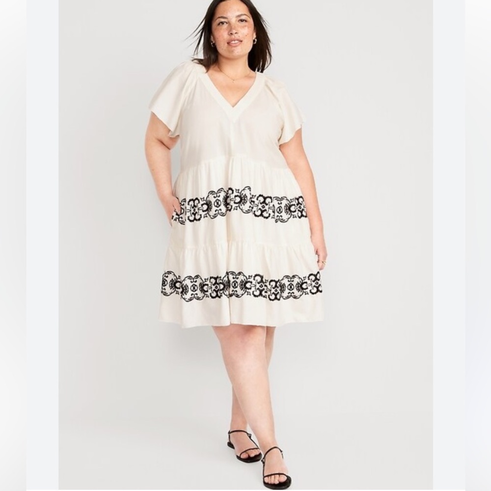 Old Navy Embroidered V Neck Swing Dress